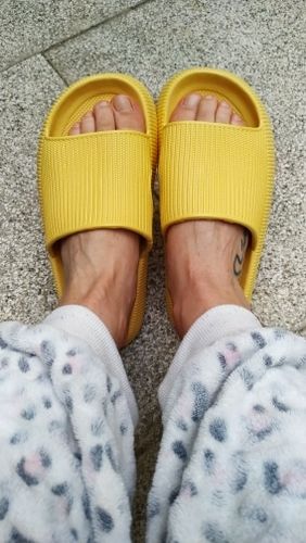 Shopper review of Cloud Slides image 1 out of 1