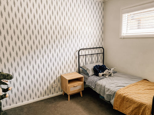 Customer photo review of Ikat Classic B&W Wallpaper