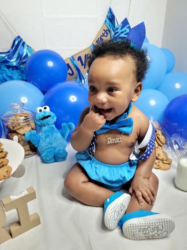 Customer photo review of Kids Double Plated Gothic  Name Necklace with Cuban Chain