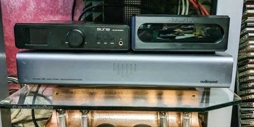 Customer photo review of AudioQuest Niagara 1200 - Low-Z Power Noise-Dissipation System