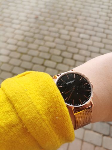 Customer photo review of World Edition Rosé Gold Black