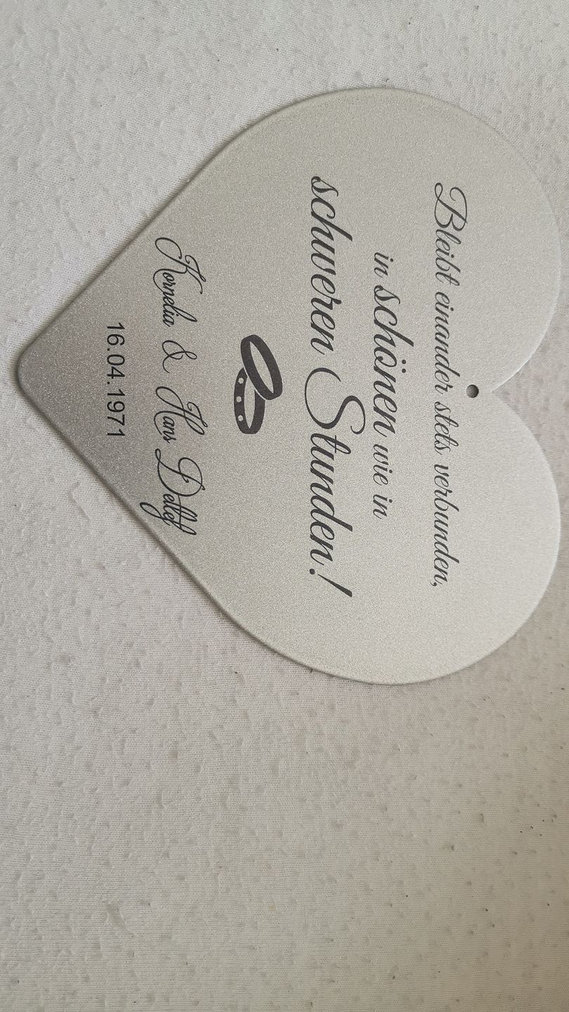 Customer photo review of Hochzeitsgeschenk - Dekoherz  "In schönen wie in schweren Stunden " aus edlem Stahl (personalisierbar)
