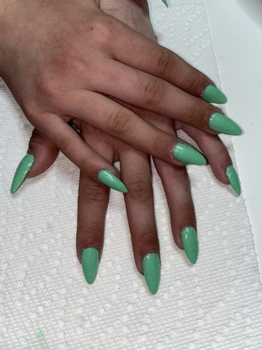 Customer photo review of Bright Ambition Gel Polish Collection