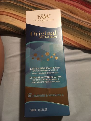 Customer photo review of Fair and White Original Glutathion Extra Brightening Lotion 500ml / 16.90 fl oz