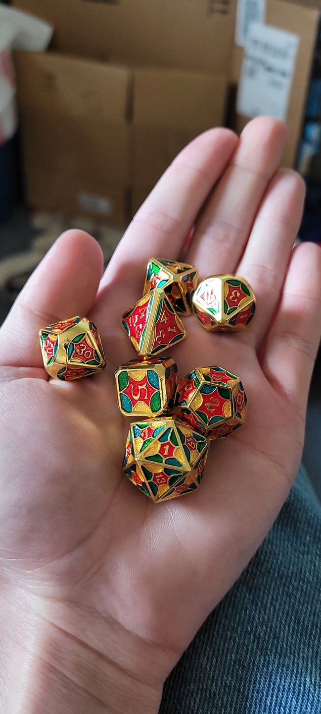 Customer photo review of Jester Chroma - Metal Dice Set