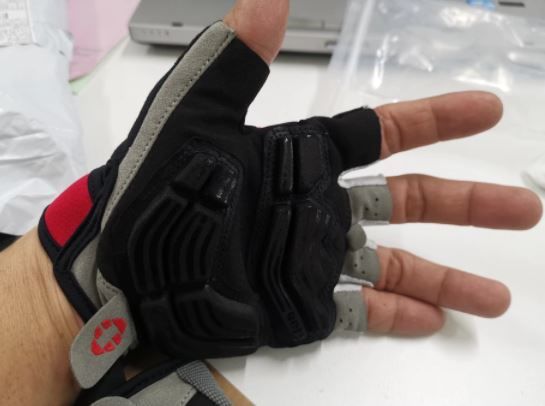 Customer photo review of INBIKE Half Finger Gel Pad Cycling Gloves