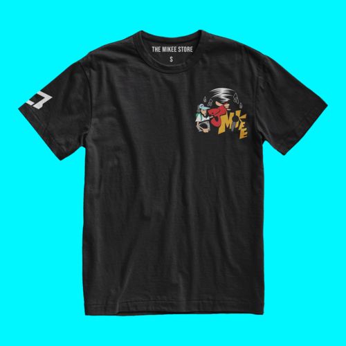 Customer photo review of T-SHIRT MOCKUP 4 PACK