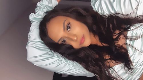 Customer photo review of Wannabe Kristin - hazel