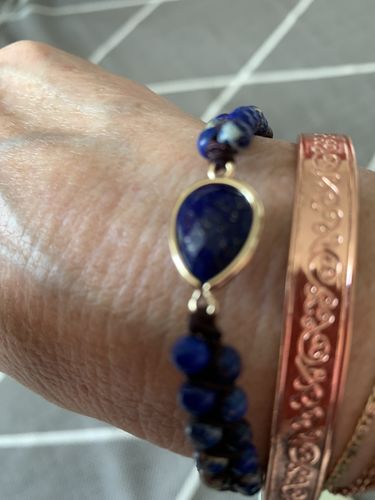 Customer photo review of LAPISLAZULI-ENERGIE-ARMBAND