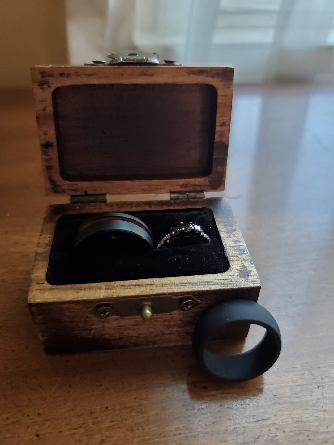 Customer photo review of California Redwood in Tungsten