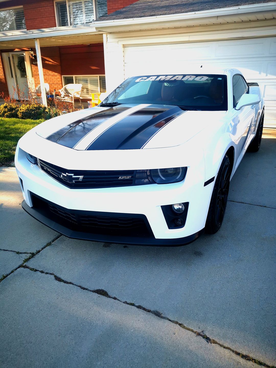 Customer photo review of Chevrolet Camaro 2010-2013 grille & trunk bow-tie pre-cut decal set