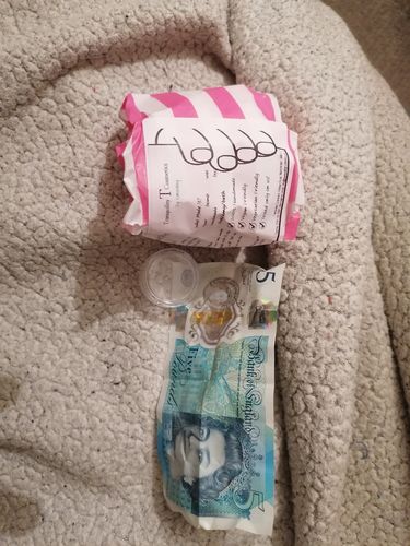 Customer photo review of Snow Fairie Bath Bomb