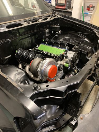 Customer photo review of Motion Raceworks Billet LS Valve Covers 10-120