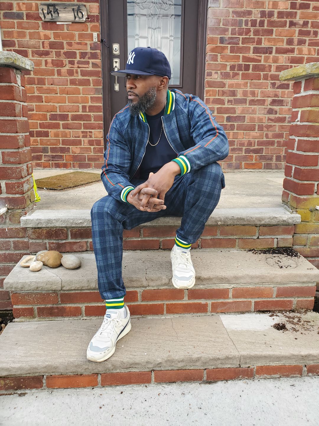 Customer photo review of TheMrTailor™ Gentlemen Tracksuit