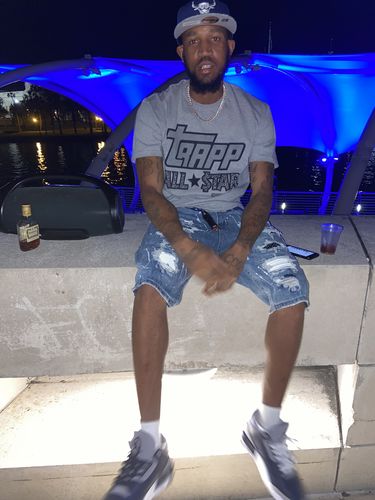 Customer photo review of Paint Splatter Denim Shorts Blue Wash (M7229D)