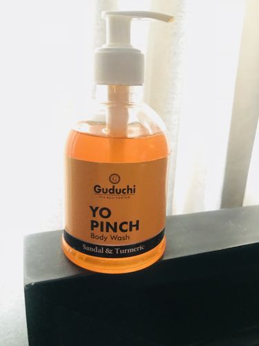 Customer photo review of Yo Pinch Body Wash| SLS Free | Completely Moisturizes the body, 300ml