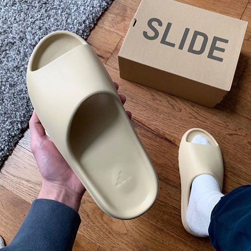 Customer photo review of Adidas Yeezy Slide Bone