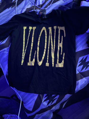 Customer photo review of VLONE T-Shirts