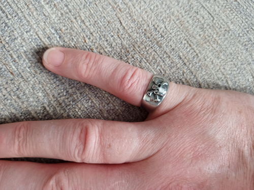 Customer photo review of ANTIQUE CROSS BONE RING