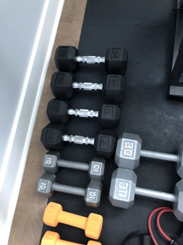 Customer photo review of Hex Head Dumbbell (singles)