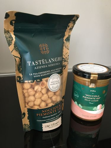 Customer photo review of 2 vasi di Pasta di Nocciole Piemonte IGP 100%