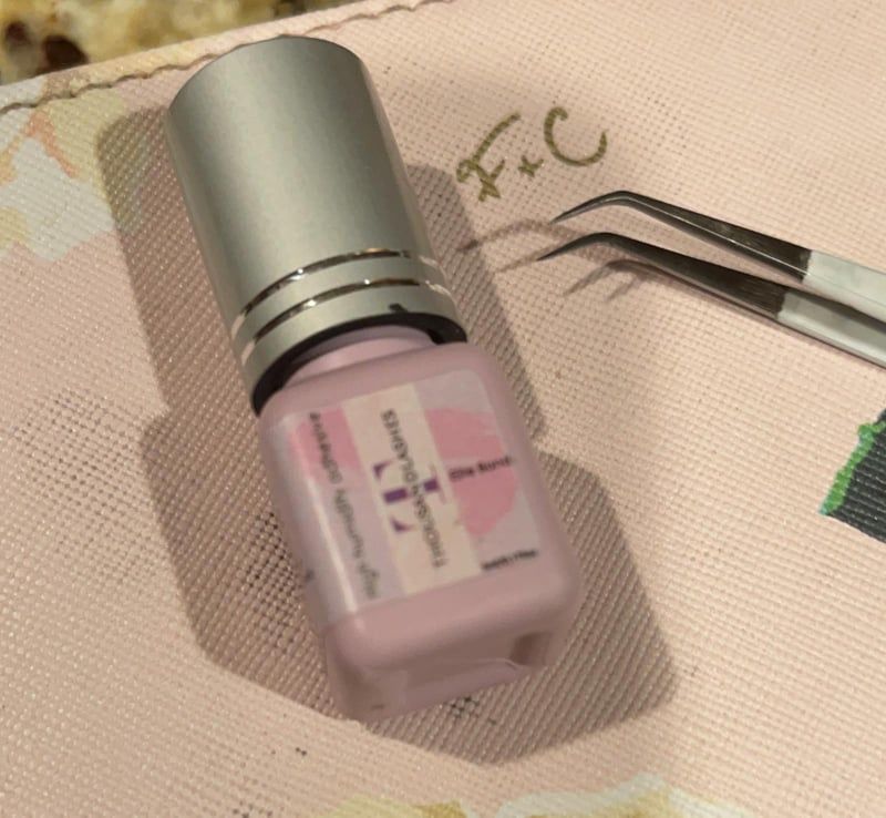 Customer photo review of ELITE HIGH HUMIDITY ADHESIVE