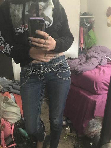 Customer photo review of DIVA Custom Bling Words Layers Belly Chain