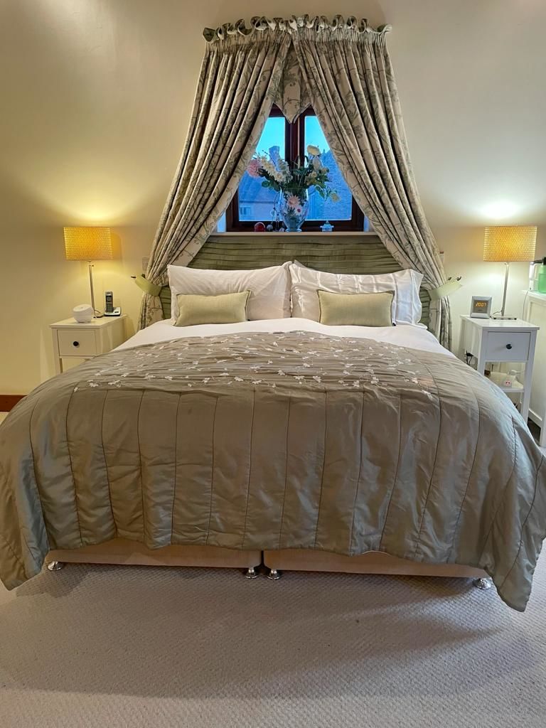 Customer photo review of Ivory Pure Silk Pillowcase