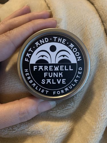 Customer photo review of Farewell Funk salve by Fat and the Moon