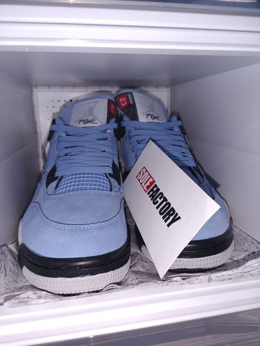 Customer photo review of Air Jordan 4 Retro 'University Blue'