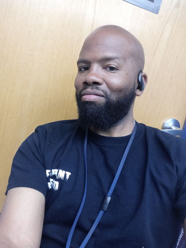 Customer photo review of Limited Edition Respected Roots Beard Conditioner - Holiday Scented (4 oz.)