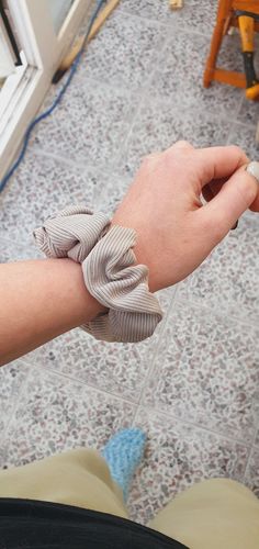 Customer photo review of Stashy Scrunchie