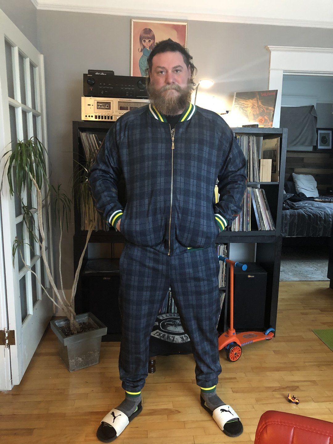 Customer photo review of TheMrTailor™ Gentlemen Tracksuit