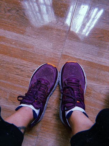 Camelia B. review of Hoka One One Women's Gaviota 2 Wide image 1 out of 1