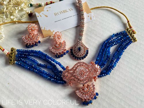 Customer photo review of Blue Naksh American Diamond Choker Set
