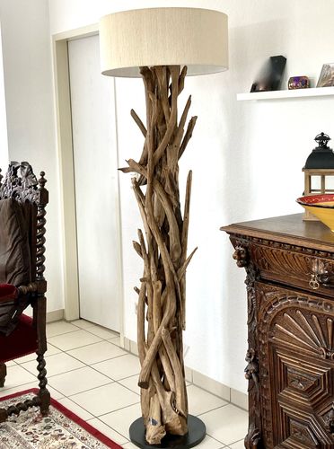 Customer photo review of Stehlampe Teakholz BLUMA  | Höhe 180 cm | inkl. Lampenschirm