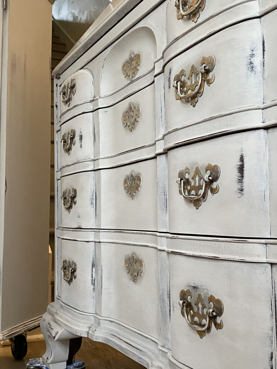 Customer photo review of Luxe Grey - One Step Paint