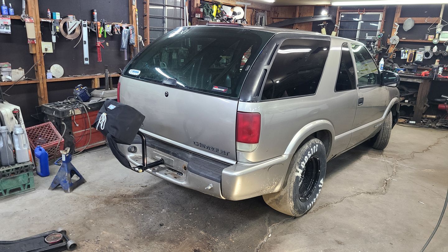 Customer photo review of 1994-04 S10/Sonoma/Blazer Parachute Mount
