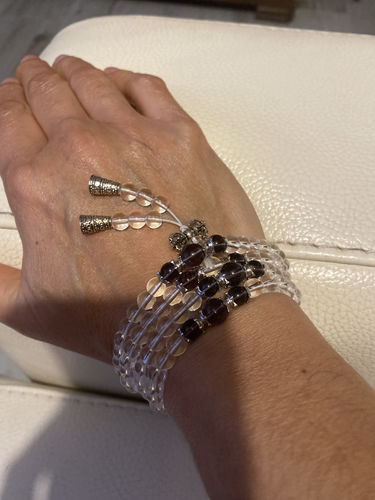 Customer photo review of Bracelet ou collier mala tibétain de méditation en Cristal de Roche