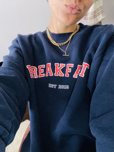 Customer photo review of T-Bar necklace