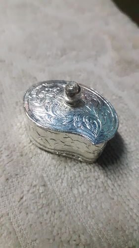Customer photo review of Mango Shape Kumkum Dabbi