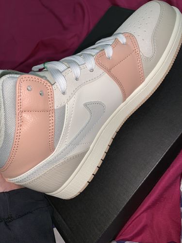 Air Jordan 1 Mid 'Milan' – UrbaModa