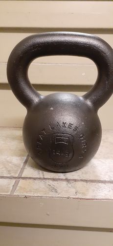 Customer photo review of 14kg / 31 lbs E-coated Cast Iron Kettlebell