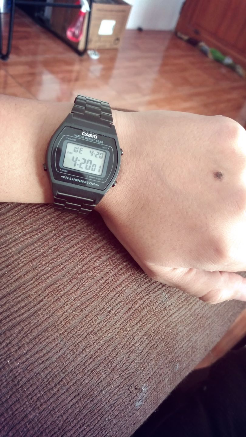 Customer photo review of Reloj Casio Vintage B640WB-1ADF Digital Metálico Negro