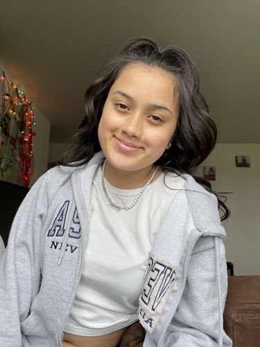 Customer photo review of Custom name tennis necklace