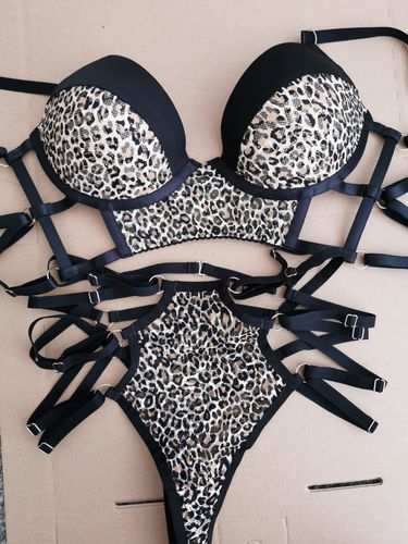 Customer photo review of Leo Corsage