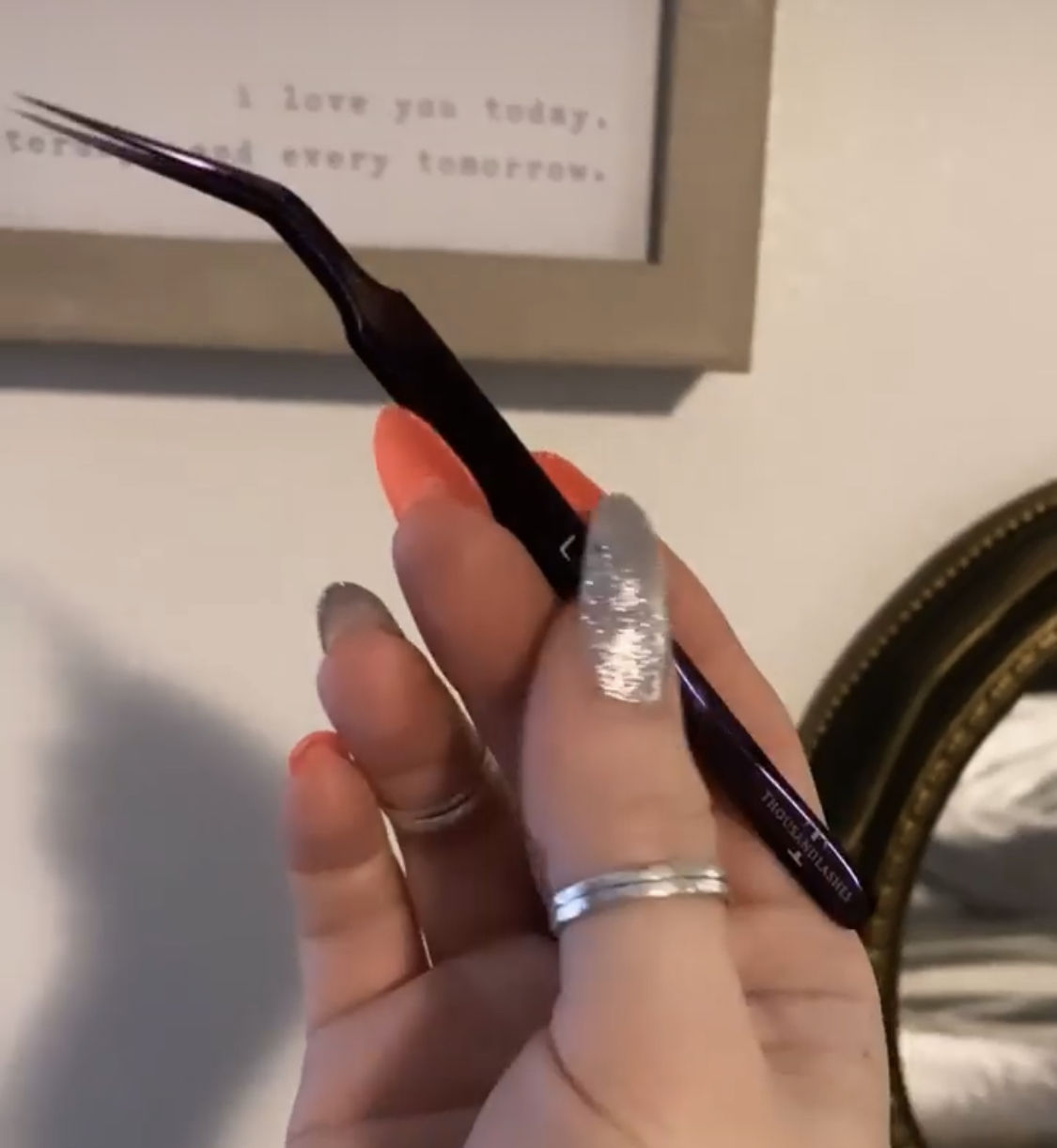 Customer photo review of LAILA TWEEZER