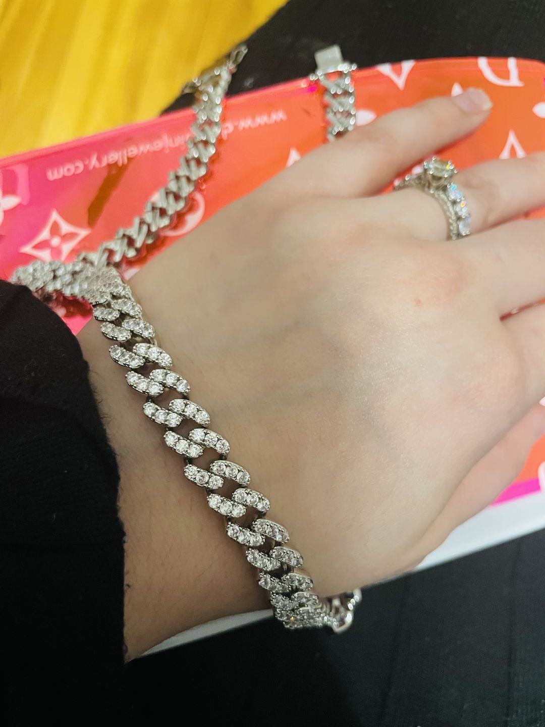 Customer photo review of Havana Cuban Choker