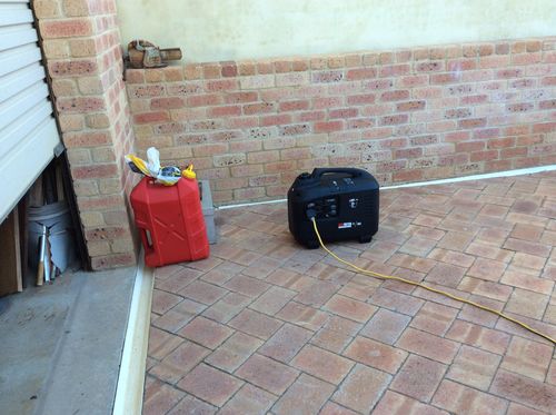 Customer photo review of Generator 2.2kVA Pure Sine Inverter Petrol Gen Set Redback RB2