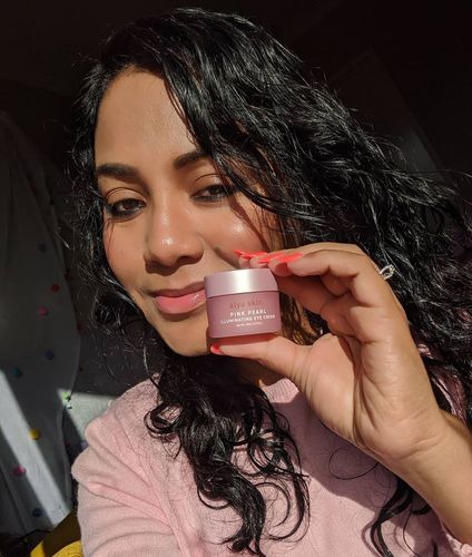 Customer photo review of Pink Pearl Illuminating Eye Cream